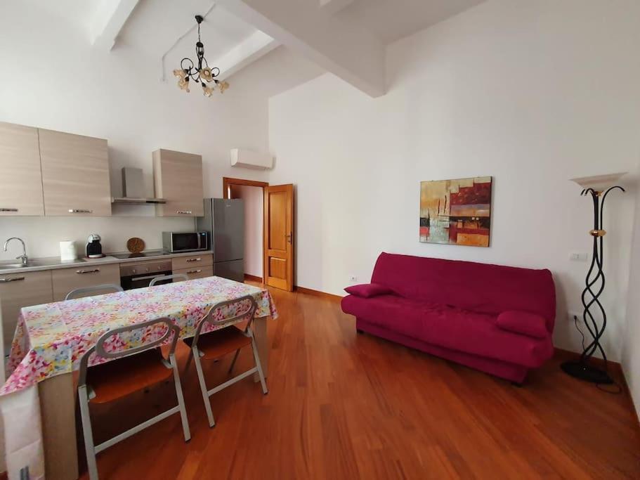 Stupenda Suite A Cagliari Piazza Galilei المظهر الخارجي الصورة